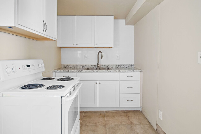 Foto del edificio - 6804 NW 13th St