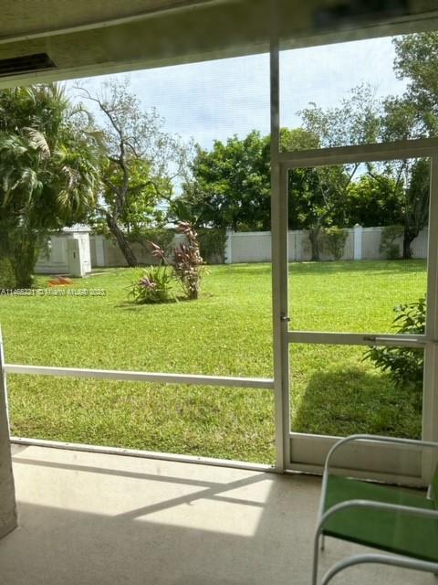 Foto principal - 2480 E Aragon Blvd