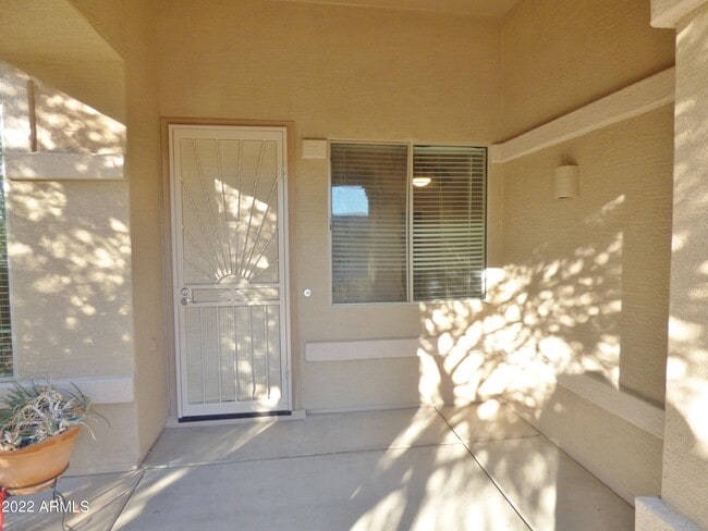 Foto del edificio - 17620 W East Wind Ave