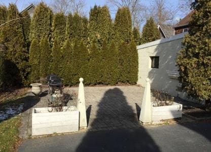 Building Photo - 67 Meeting House Ln