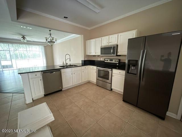 Building Photo - 7452 Scarlet Ibis Ln