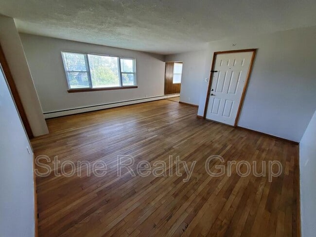 Building Photo - 9121 US-40
