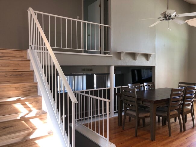 Building Photo - 3890 Windjammer Ln