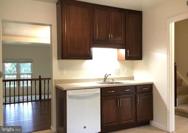 Foto del edificio - 5732 Lofthill Ct