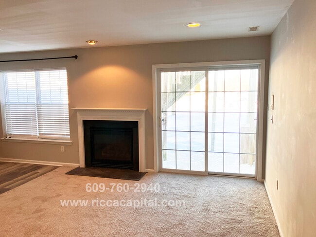 Building Photo - 35 Highgrove Ct