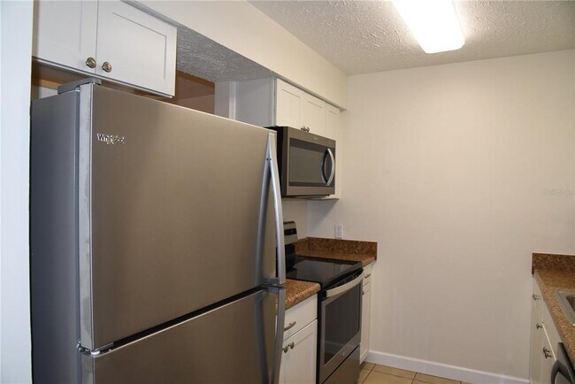 Building Photo - 3111 W Horatio St