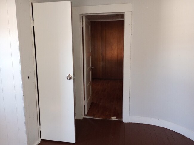 Foto del edificio - 2 Bedroom 1 Bathroom