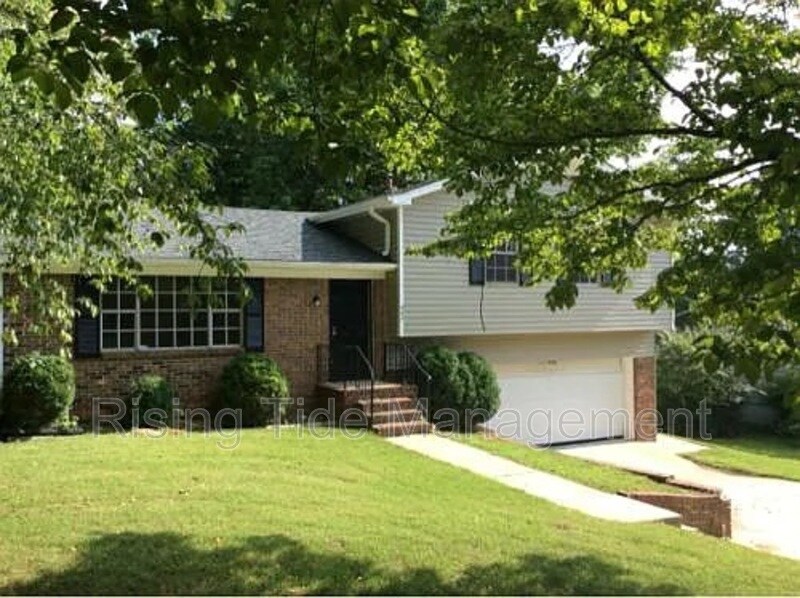 Primary Photo - 540 20th Ct NE