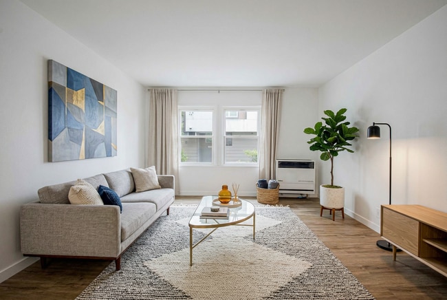 Building Photo - 8811.5 Belford Ave