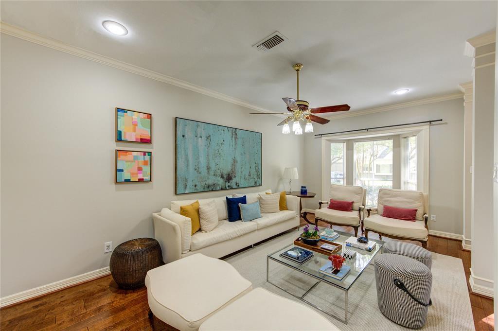 Foto principal - 1526 Forest Home Dr
