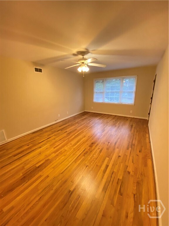 Foto del edificio - 139 E 55th St