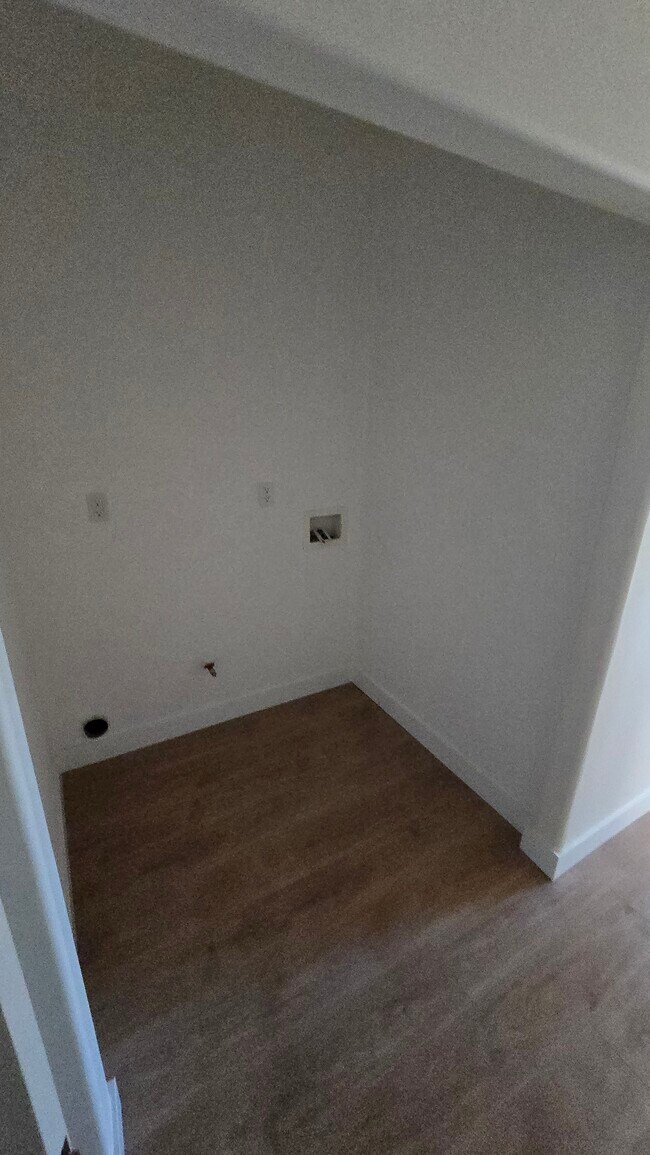 Foto del edificio - 6504 Tujunga Ave