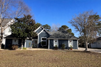 Building Photo - 178 Pelican Bay Dr