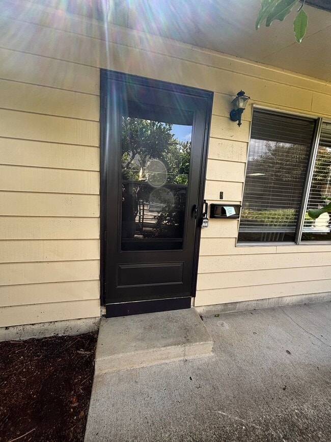 Photo - SHLE-127-129EJersey Apartment