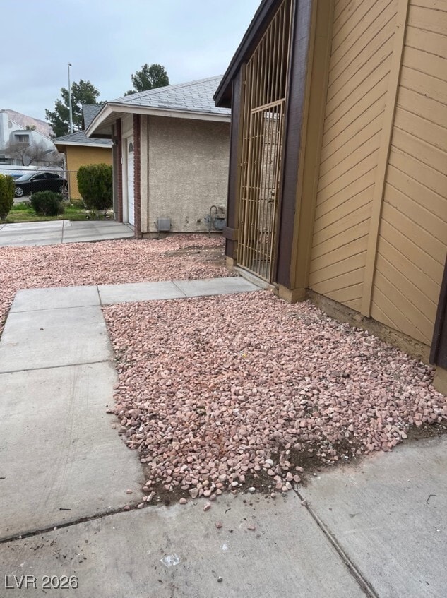 Building Photo - 5483 Requa Ave