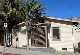 Primary Photo - 403 N Venice Blvd