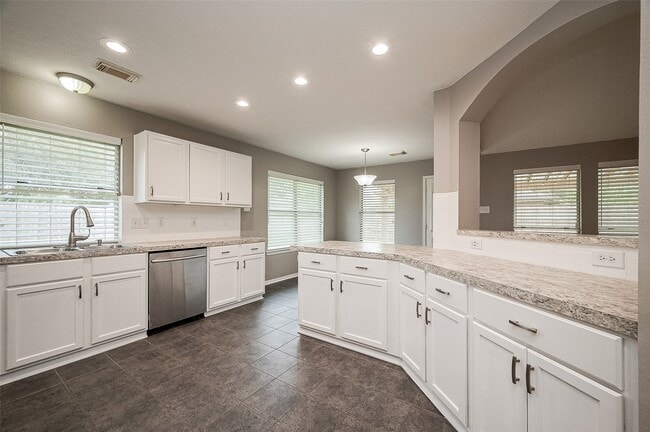 Foto del edificio - 2802 Burgess Hill Ct
