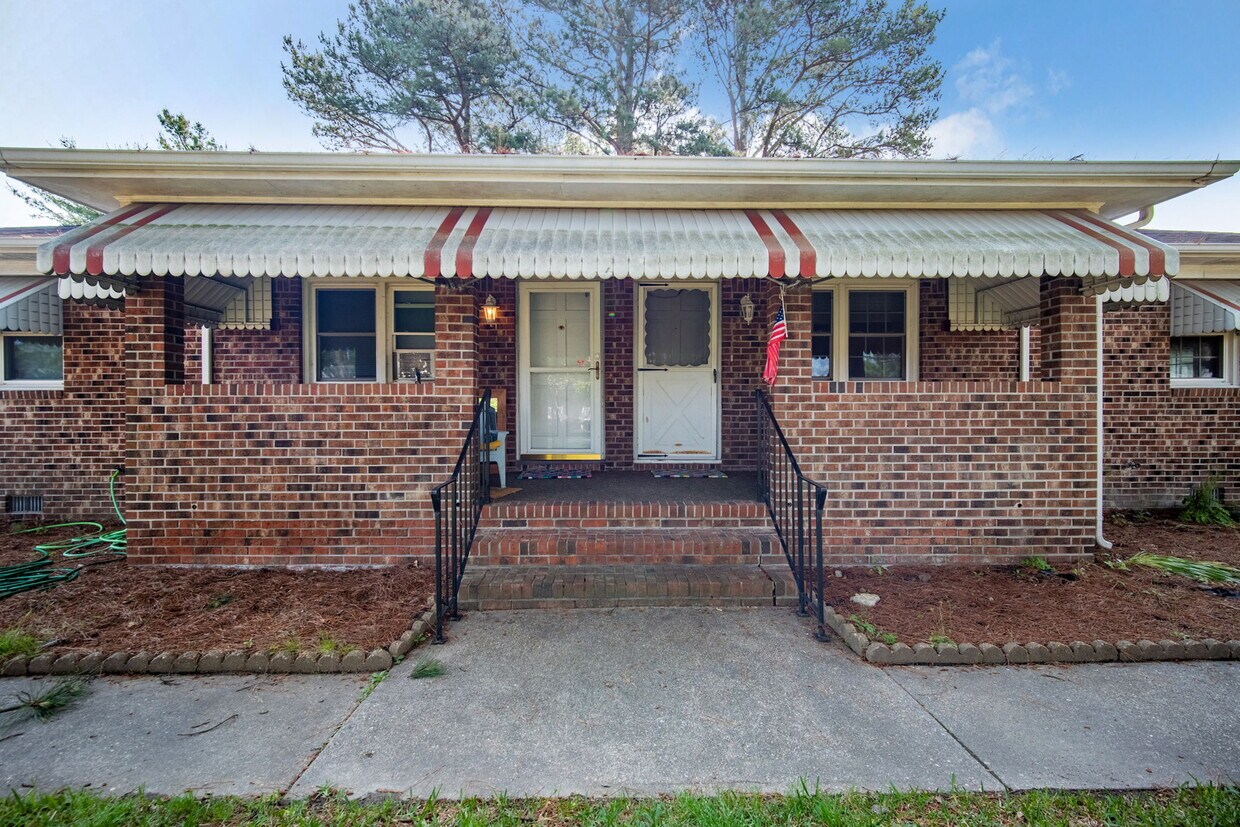 Foto principal - 1108 Hazel Ave