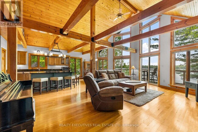 Photo du bâtiment - 106 Black Snake Ln