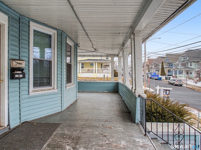 Foto del edificio - 361 Ridgefield Ave