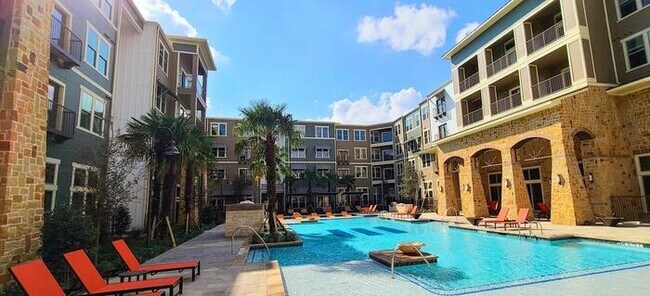 Foto del edificio - 900 Gordon Heights Ln