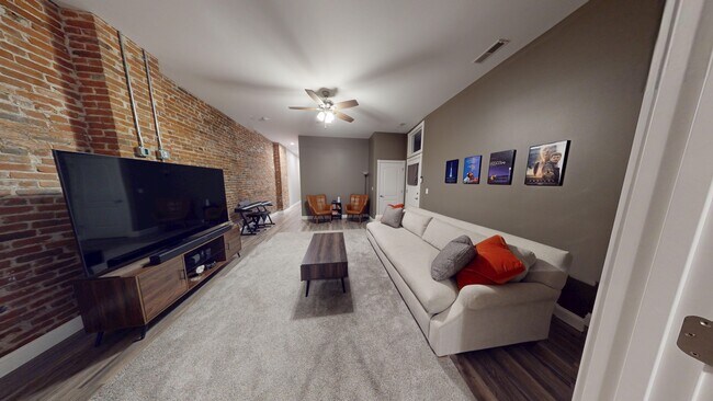 Foto del edificio - 127 N 6th St