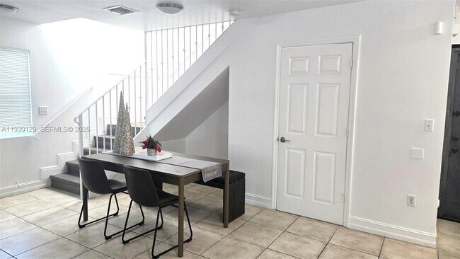 Foto del edificio - 1304 NW 3rd St