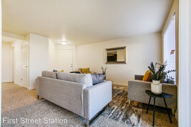Foto del edificio - 16119 SE 1st St