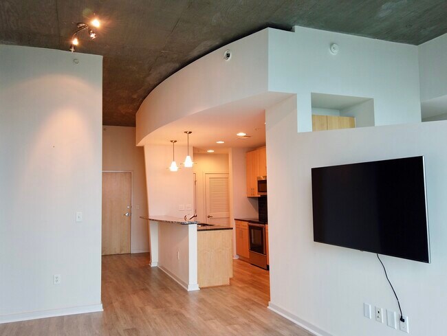 Foto del edificio - 210 N Church St