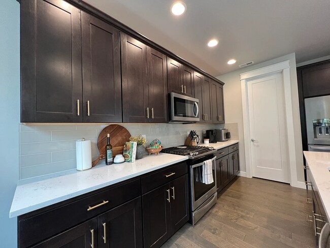 Foto del edificio - 3815 82nd Ave NE