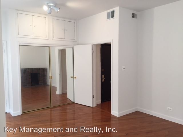 Foto del edificio - 301 S Halsted St