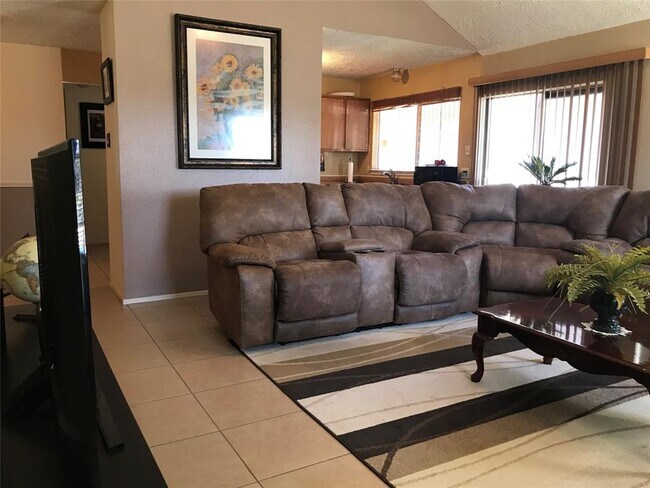 Foto del edificio - 12218 Westwold Dr