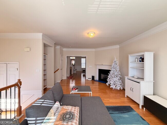 Foto del edificio - 6115 Deluna Way