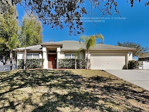 Building Photo - 1911 Summit Oaks Cir
