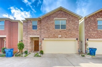 Building Photo - 3707 Main Poplar Dr