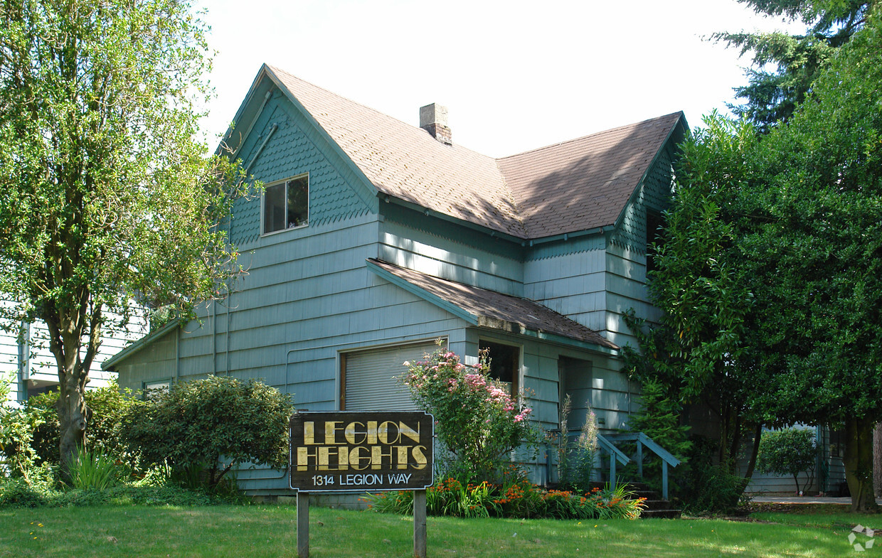 Foto principal - 1314 Legion Way SE