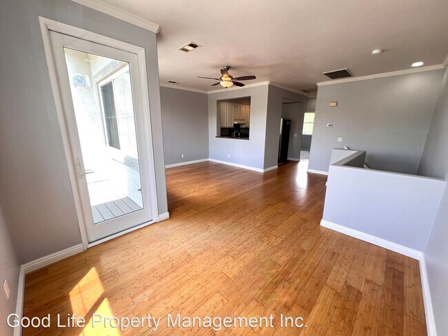 Building Photo - 3 br, 2 bath House - 6090 Paseo Salinero