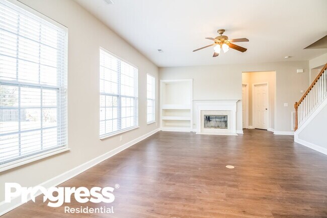 Building Photo - 3300 Misty Winds Ln