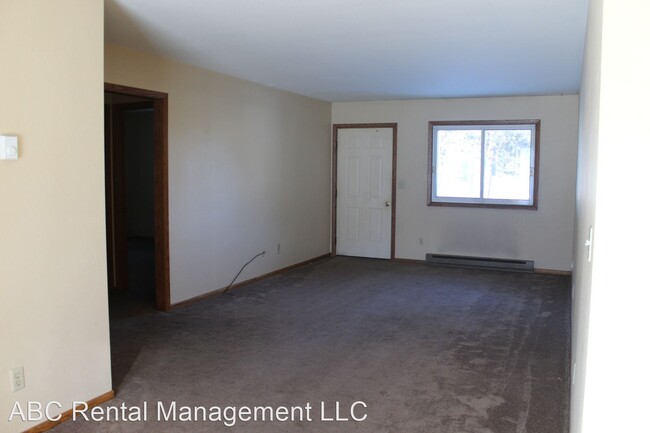 Building Photo - 5707-5709 Moyer Ave