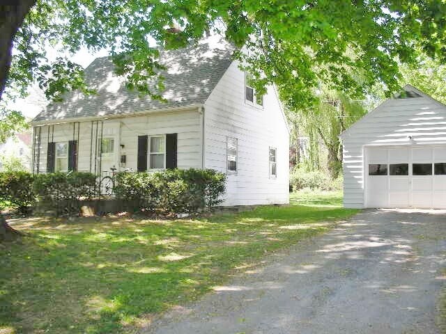 Foto principal - 165 W Hamilton Ave