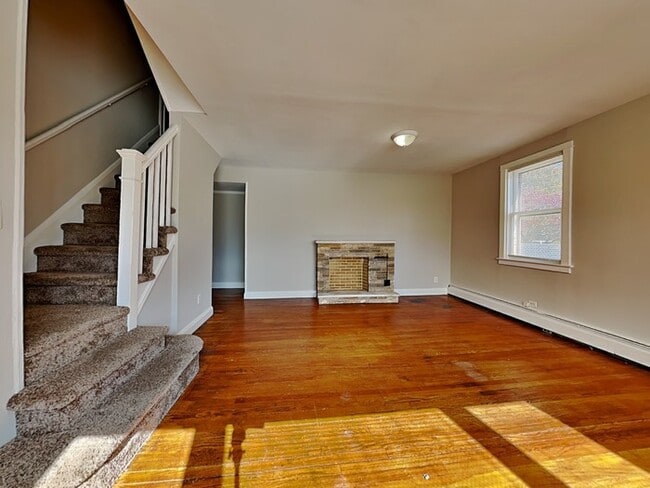 Building Photo - 7402 School Ave