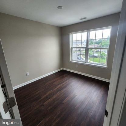 Building Photo - 33 Iron Gate Rd