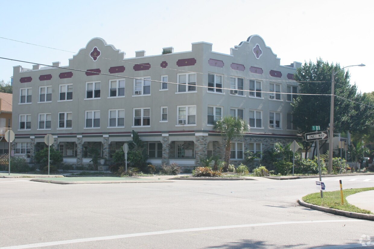 Foto del edificio - 442 3rd Ave N