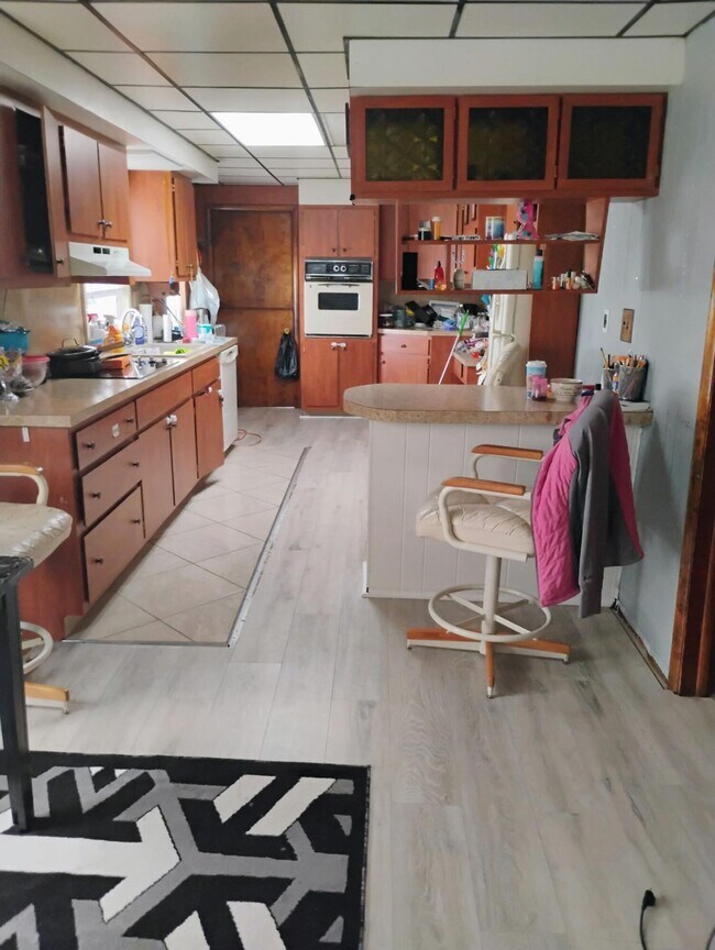 Foto del edificio - 7220 Paige Ave