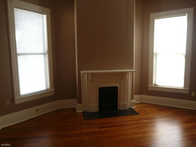 Building Photo - 1325 Morton Ave
