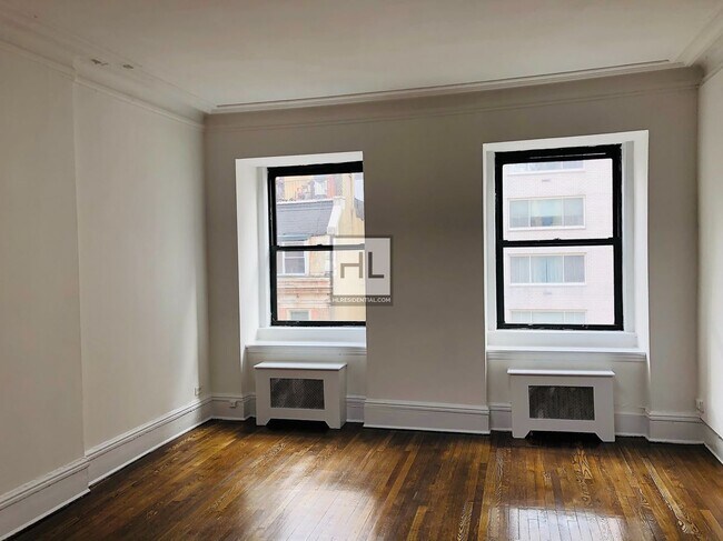 Foto del edificio - EAST 65 STREET
