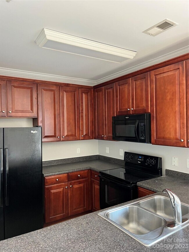 105 Singleton Rd, Mooresville, NC 28117 Townhome Rentals in