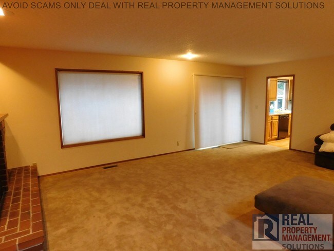 Foto del edificio - 7050 SW 103rd Ave