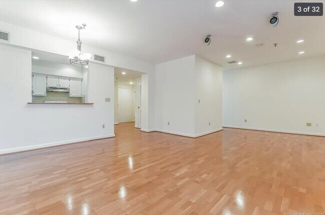 Foto del edificio - 126 Washington St