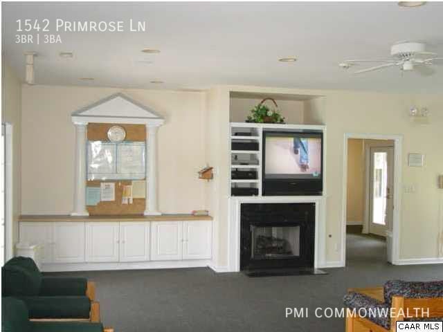 Building Photo - 1542 Primrose Ln
